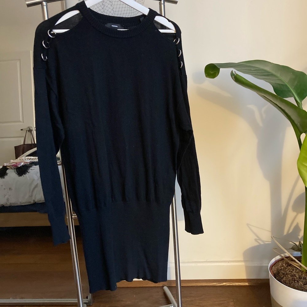 Diesel sweater mini dress. Worn only once. Excellent condition.